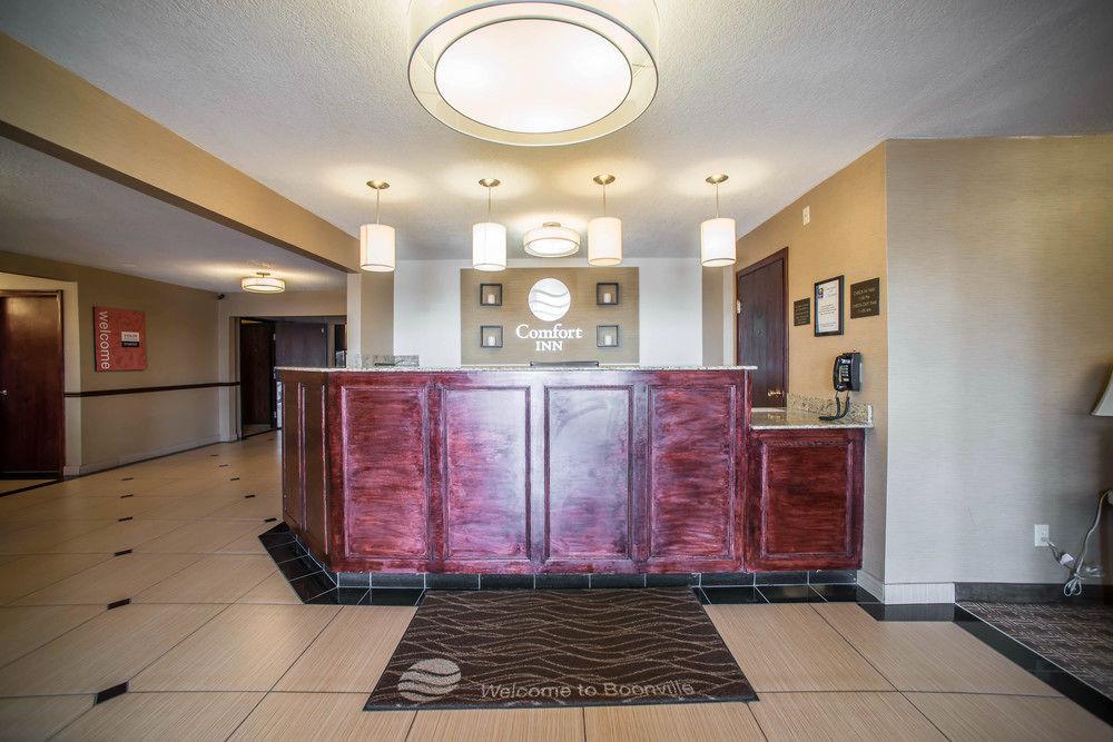 Quality Inn & Suites Boonville - Columbia Luaran gambar