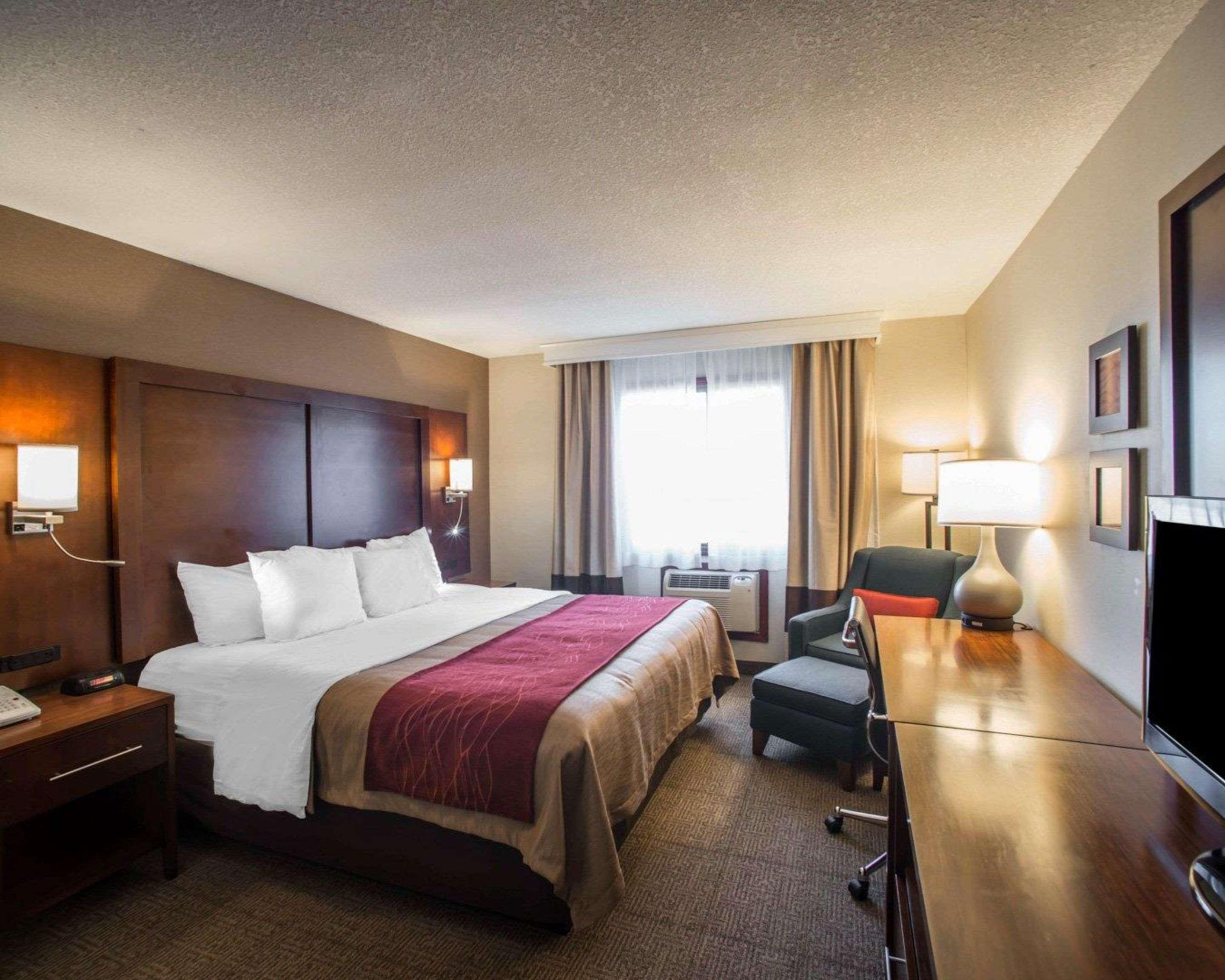 Quality Inn & Suites Boonville - Columbia Luaran gambar