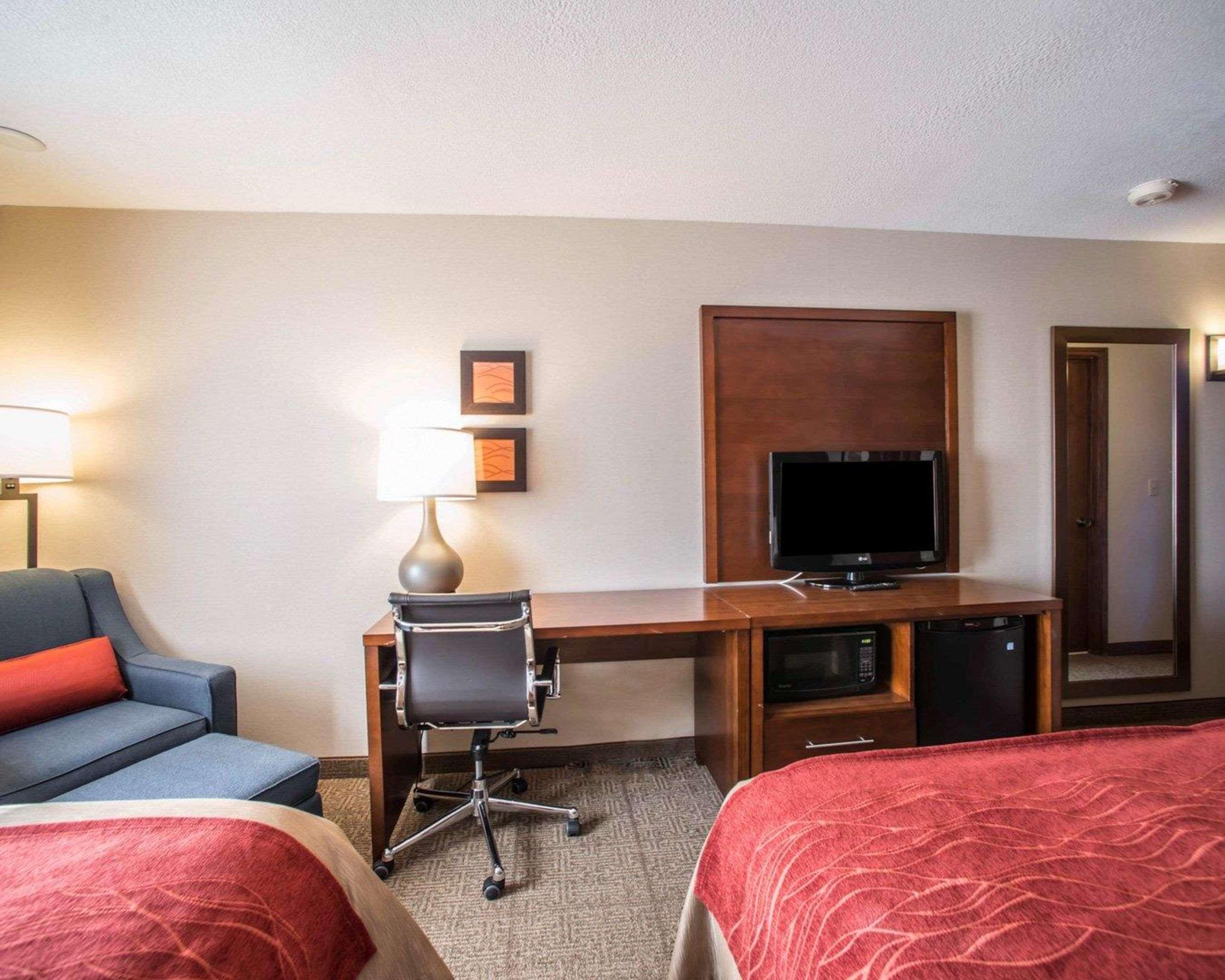 Quality Inn & Suites Boonville - Columbia Luaran gambar