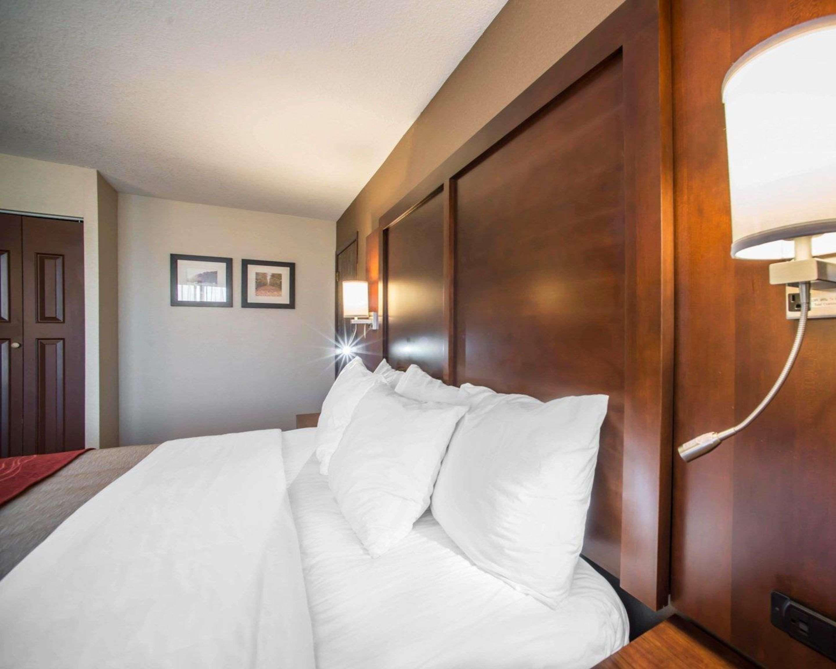 Quality Inn & Suites Boonville - Columbia Luaran gambar