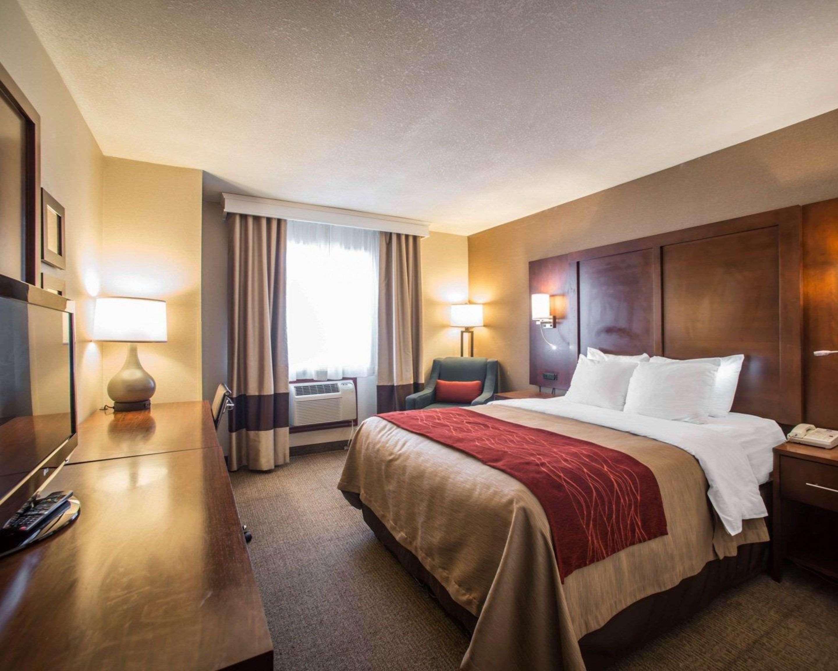 Quality Inn & Suites Boonville - Columbia Luaran gambar