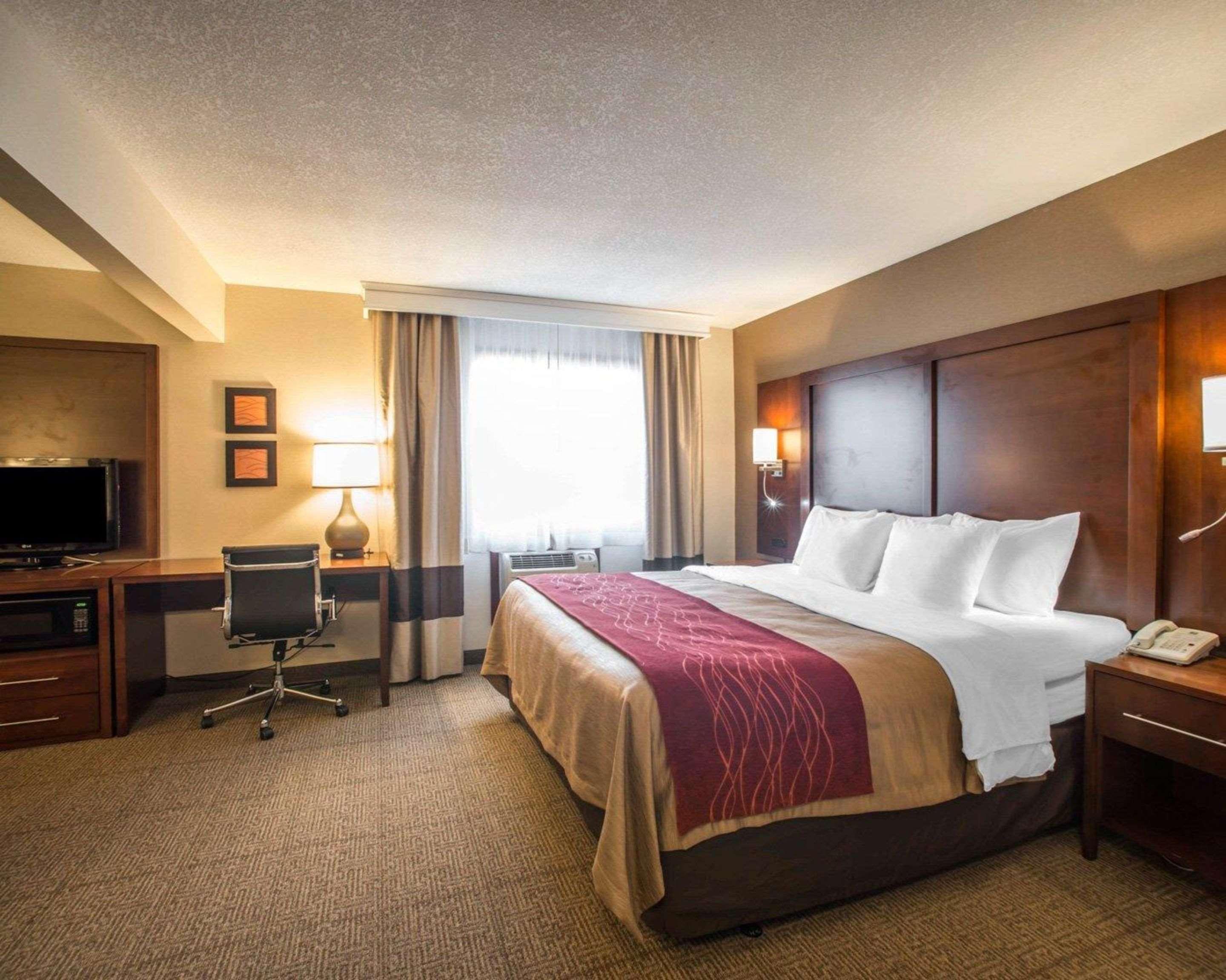 Quality Inn & Suites Boonville - Columbia Luaran gambar