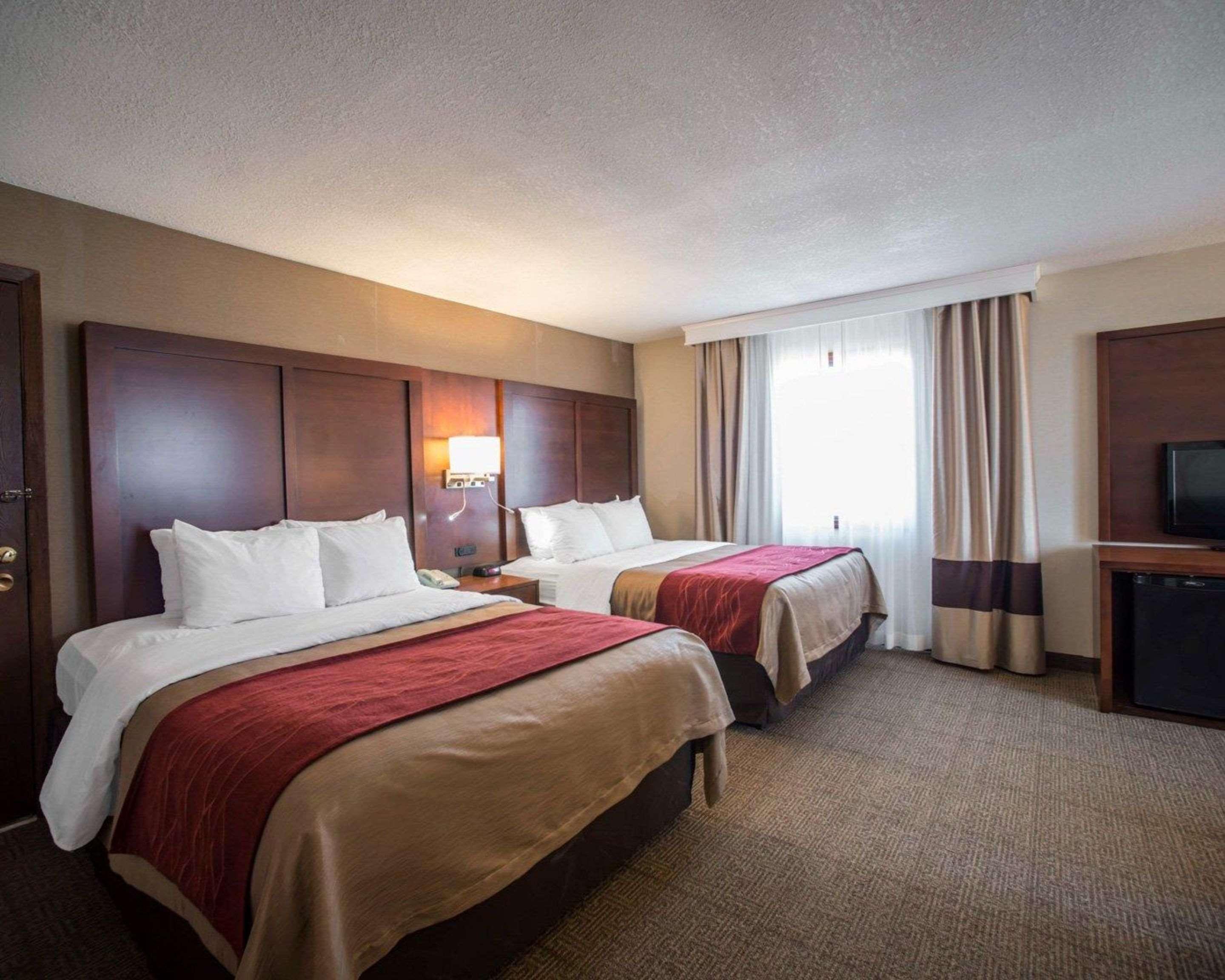 Quality Inn & Suites Boonville - Columbia Luaran gambar
