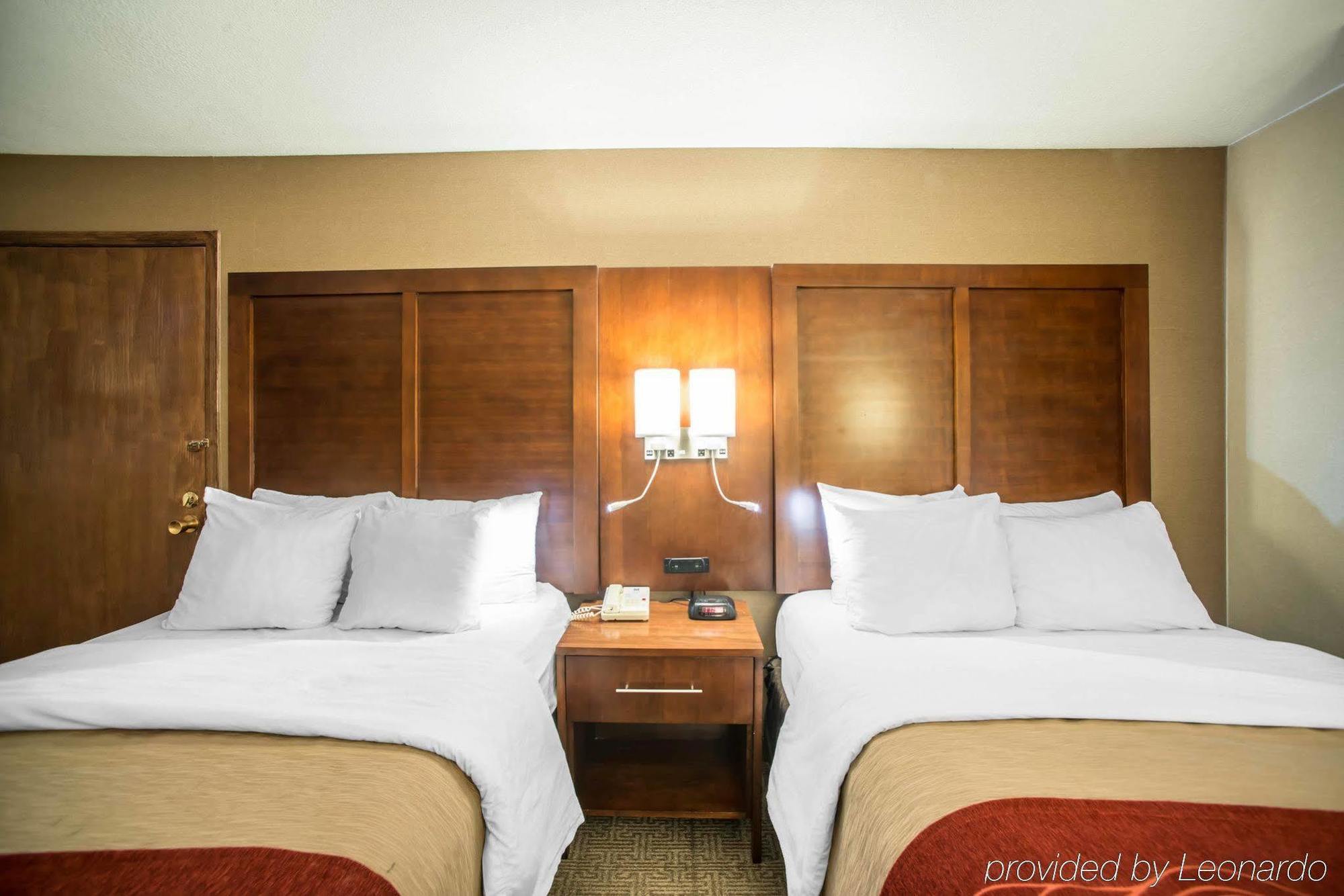 Quality Inn & Suites Boonville - Columbia Luaran gambar