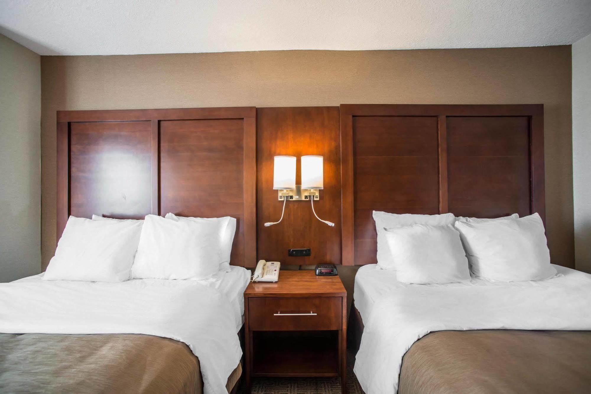 Quality Inn & Suites Boonville - Columbia Luaran gambar